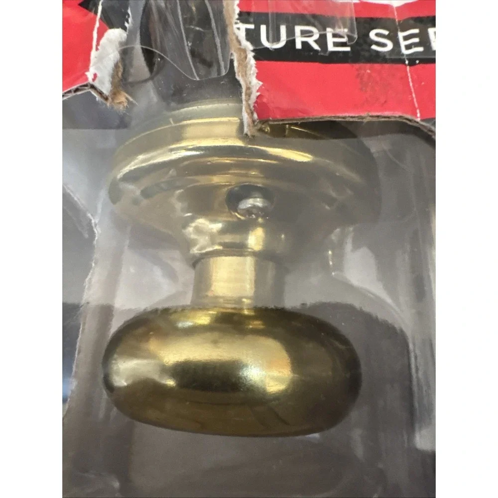 Kwikset Polished Brass‎ Bed and Bath Juno Door Knob 97300-827